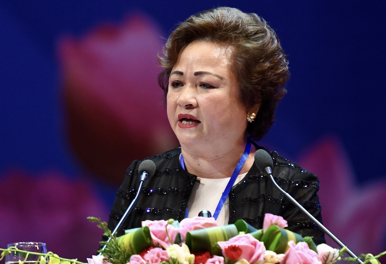 Chu tich BRG Nguyen Thi Nga: Cho DN co hoi sua sai de dam dan than hinh anh