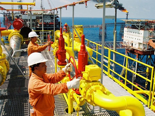 Dau tho va khai khoang can da tang truong GDP hinh anh