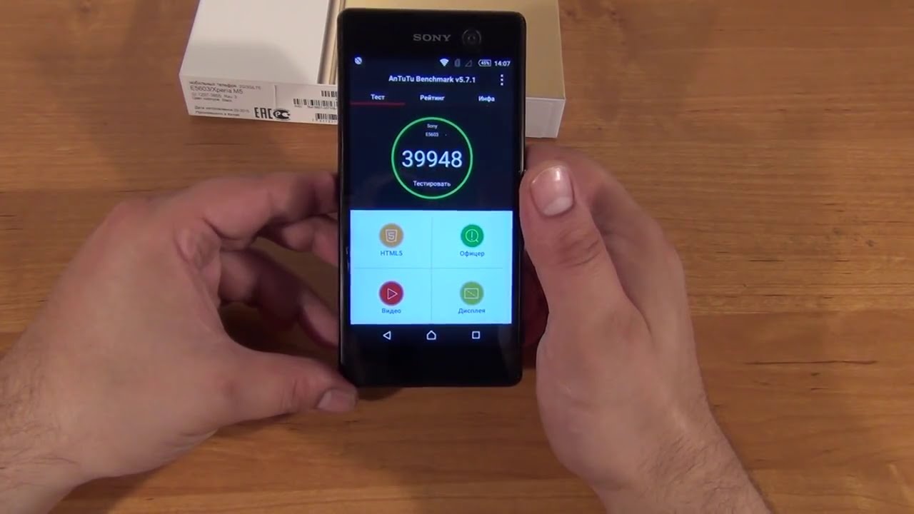 Mua dien thoai 6 trieu doi boi thuong Macbook 40 trieu: Co the kien? hinh anh