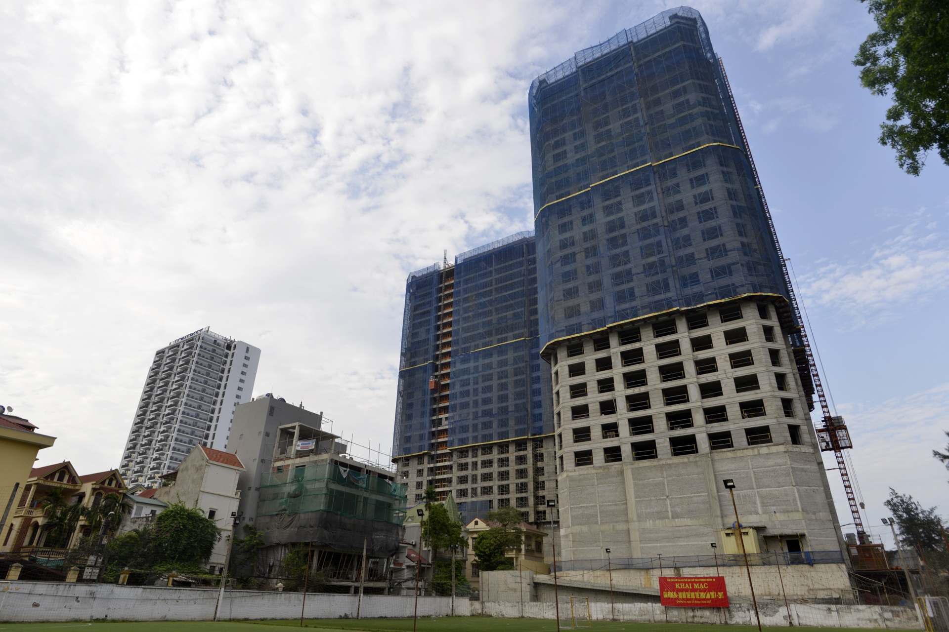 tan hoang minh anh 19