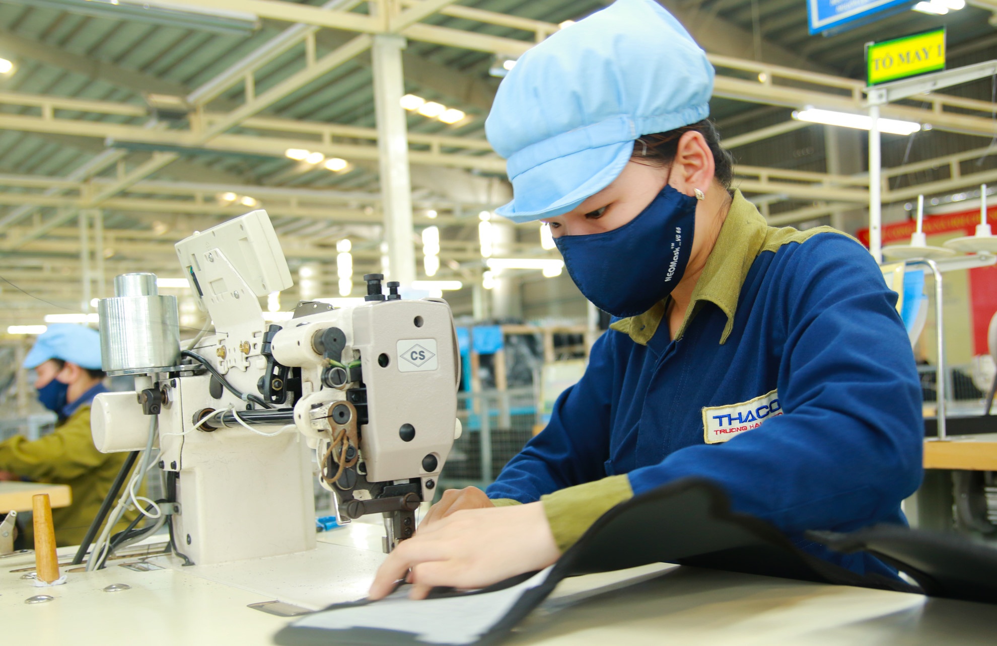 Dai bieu Pham Trong Nhan:'Ngam ngui nhin DN ngoai mua DN Viet' hinh anh