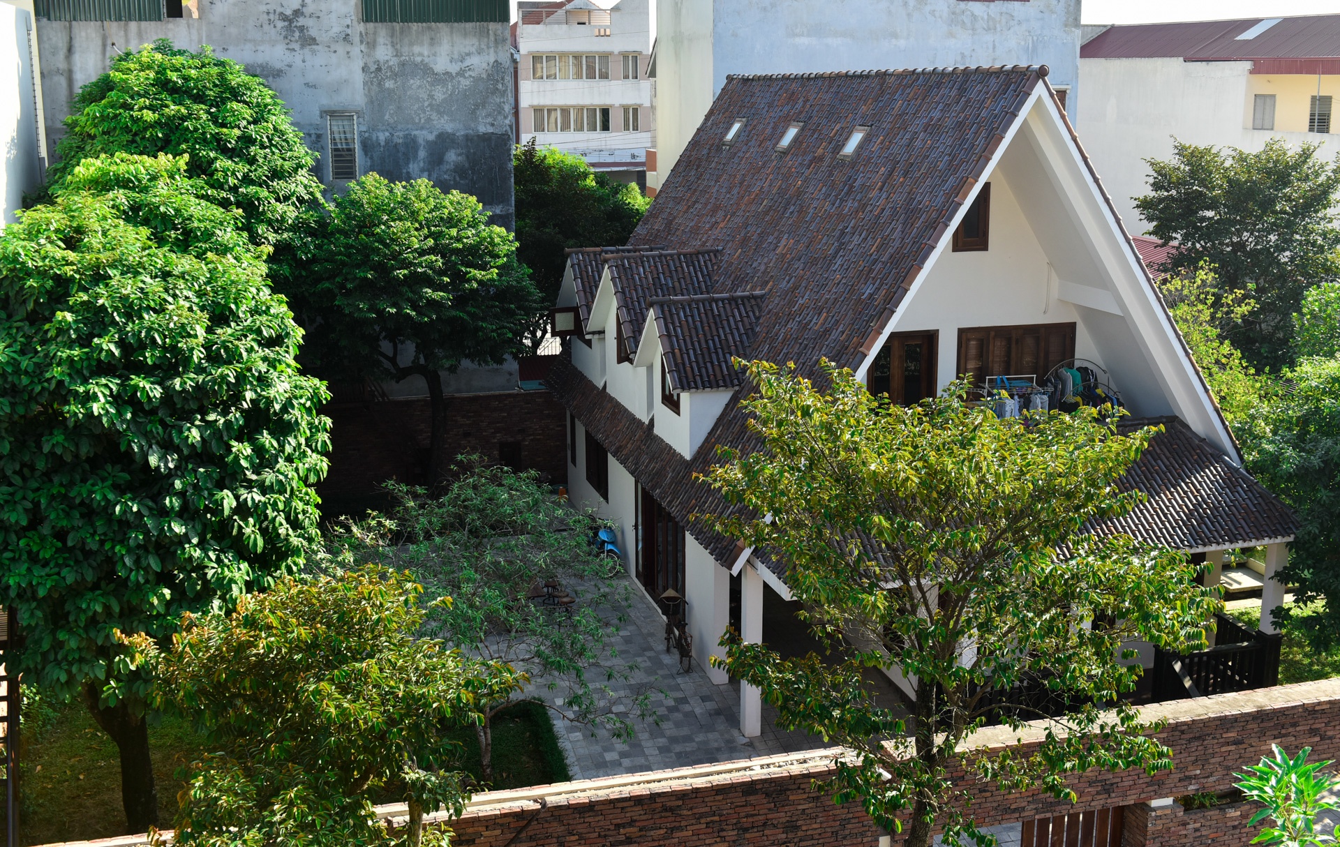 Biet thu doc dao do kien truc su My thiet ke o Bac Ninh hinh anh