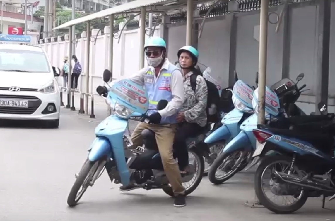Xe om co thuong hieu van ‘song khoe’ giua thoi dai Uber, Grab? hinh anh