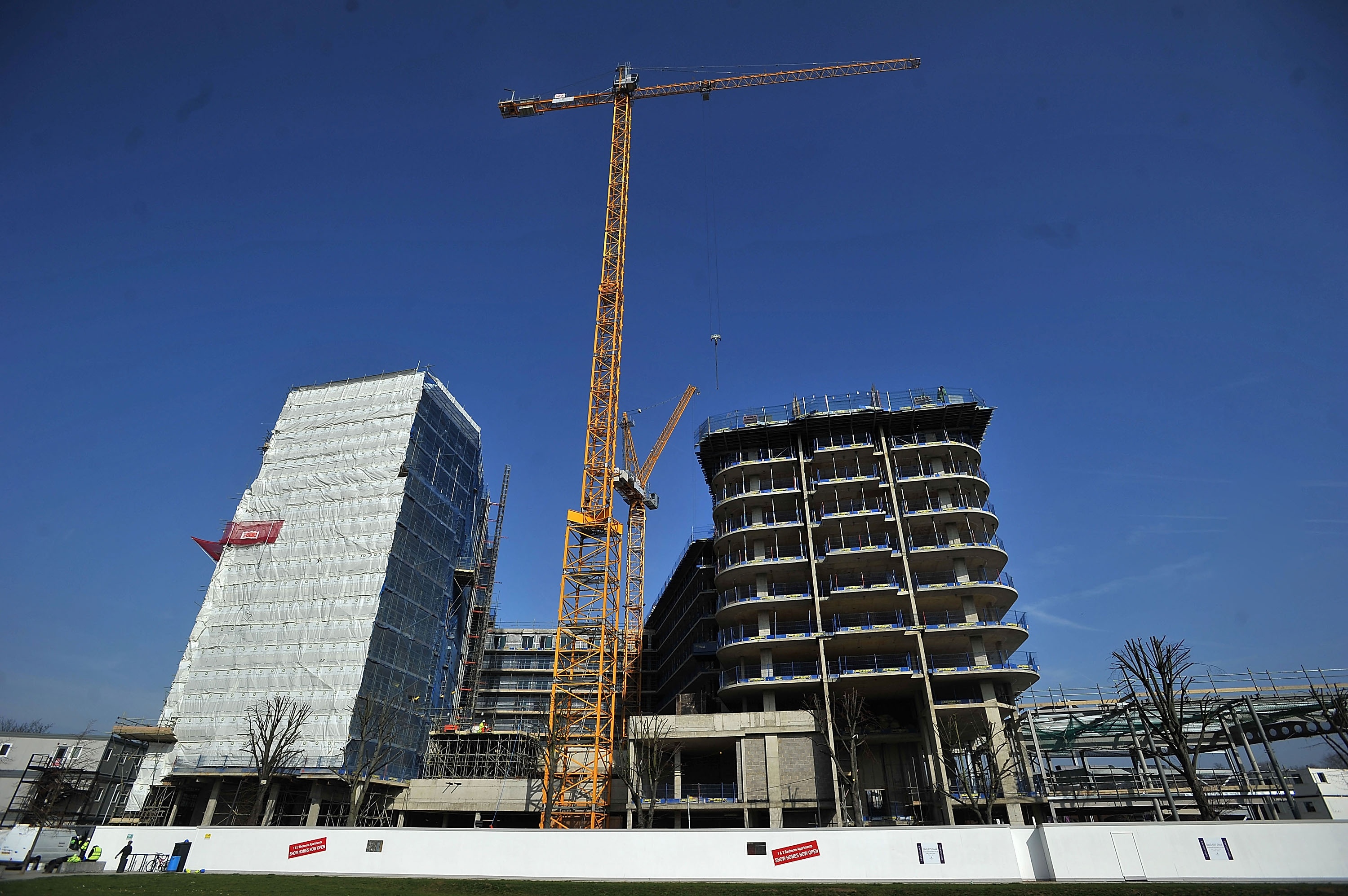 Siet quy dinh ca nhan mua dat o nuoc ngoai de dinh cu hinh anh