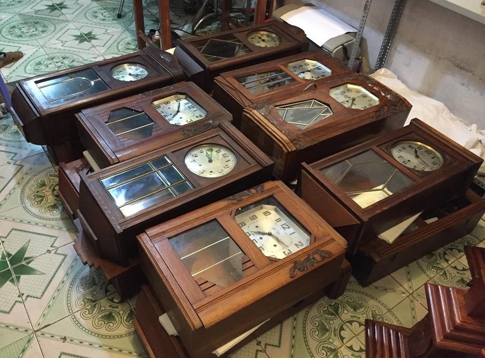 Giu 2 container cho day dong ho Phap tai cang Hai Phong hinh anh