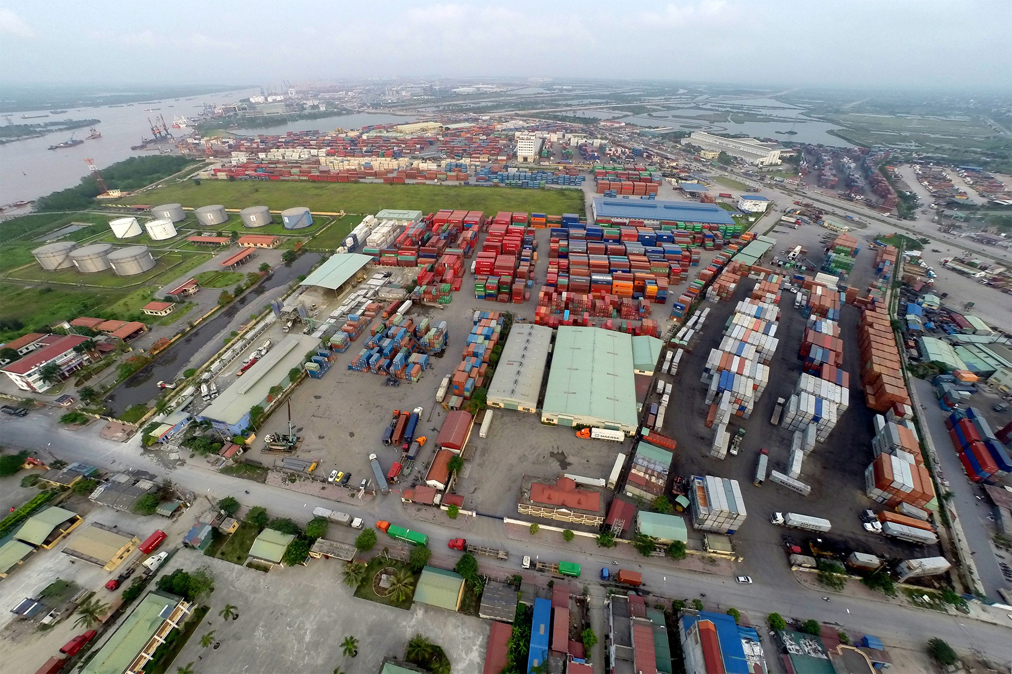 bắt giữ hàng nghìn đồng hồ giả tại cảng Hải Phòng ảnh 1 bat giu hang nghin dong ho gia tai cang Hai Phong anh 1