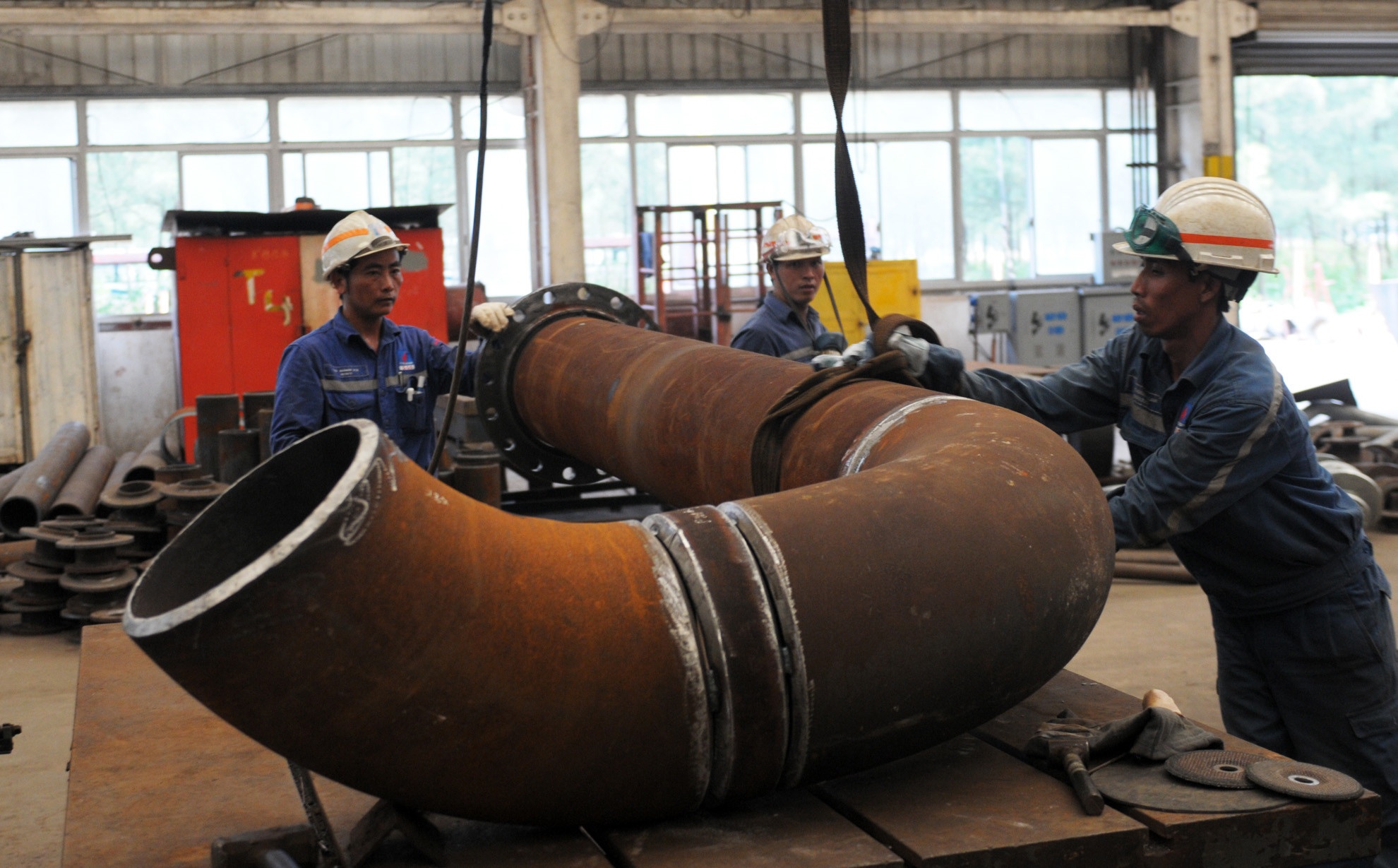 PVN de xuat pha san nha may dong tau Dung Quat, chiu mat 5.000 ty dong hinh anh