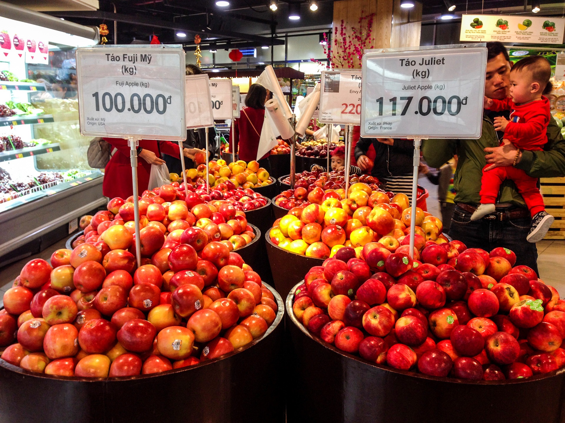 Viet Nam chi hon 1 ty USD nhap khau rau qua trong 8 thang dau nam hinh anh