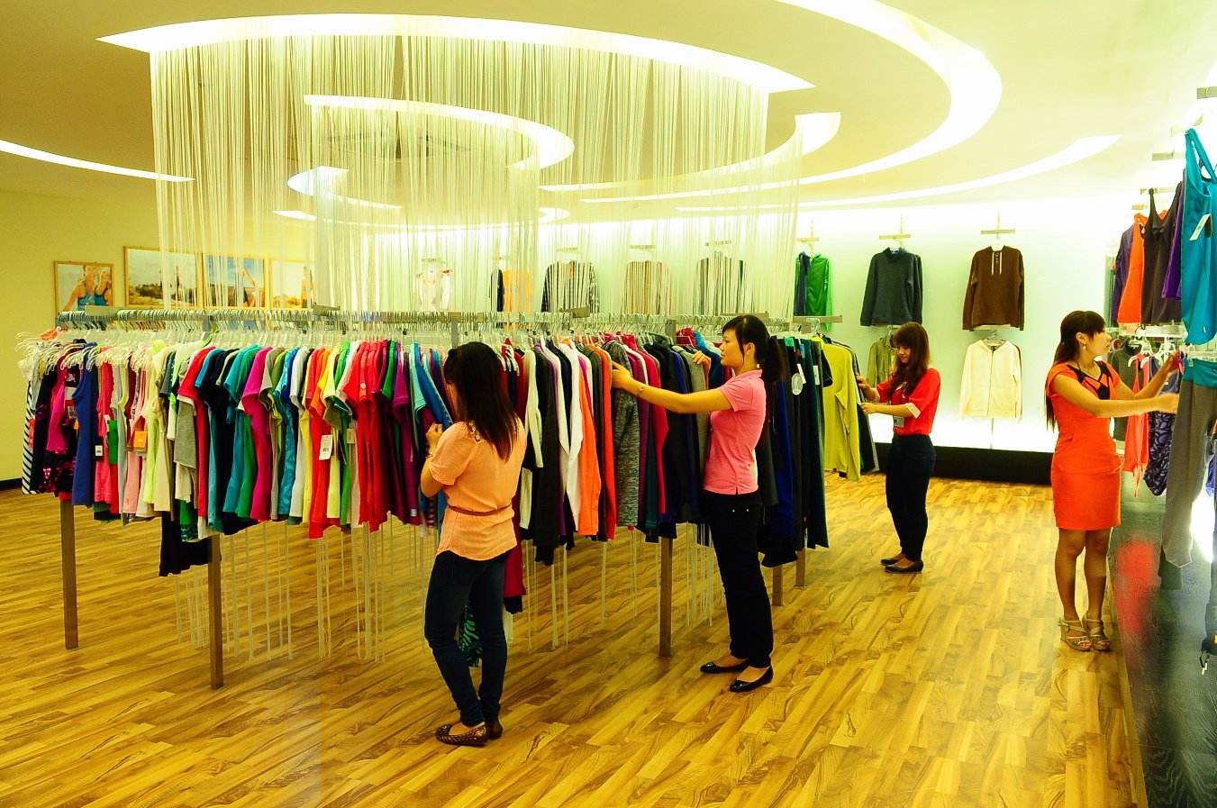 thu tuong bieu duong bo cong thuong anh 2