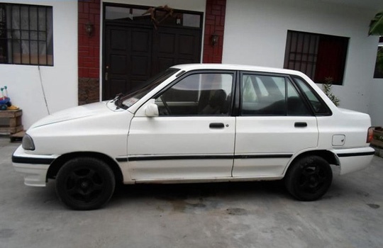 Cu 200 ho nong thon thi 3 gia dinh so huu oto hinh anh