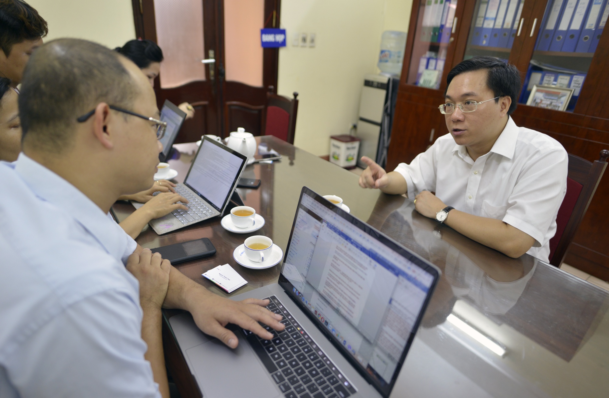 dac khu kinh te anh 2