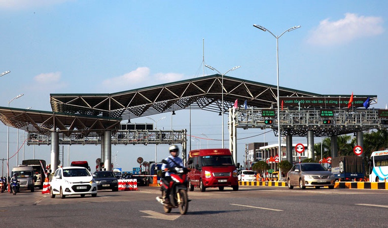 Dai gia ‘om dat vang’: Mot dot ra soat lo gan 4.000 ty sai pham hinh anh