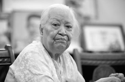 nhà tư sản hiến 5000 lượng vàng ảnh 2 nha tu san hien 5000 luong vang anh 2