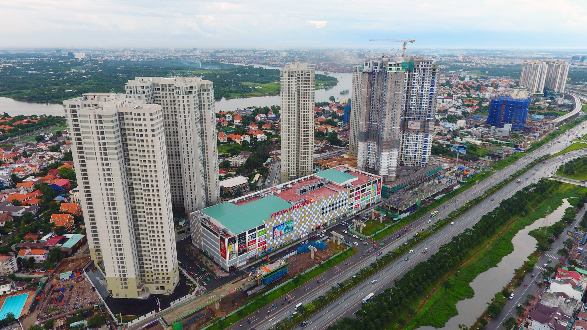Bat dong san cao cap vao tam ngam thanh tra, chuyen gia noi gi? hinh anh