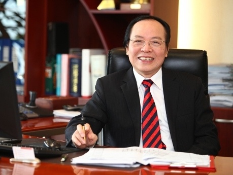 Ong Do Minh Phu quyet dinh roi ghe Chu tich vang bac da quy DOJI hinh anh