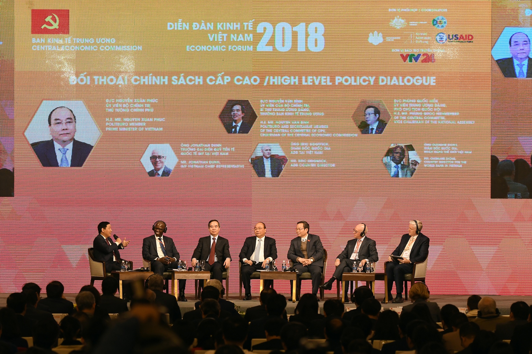 dien dan kinh te viet nam 2018 anh 1