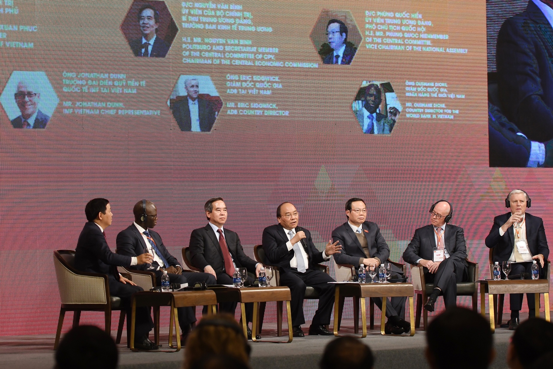 dien dan kinh te viet nam 2018 anh 9