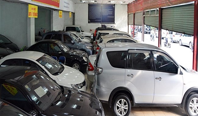 Bo Cong Thuong ‘mach nuoc’ de tranh bi lua khi mua oto giap Tet hinh anh