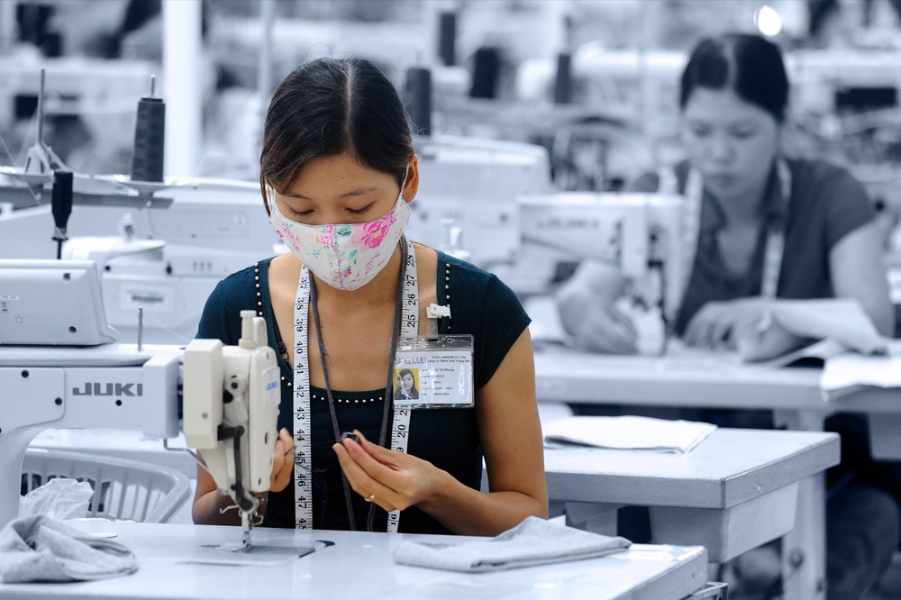 phong van pho thu tuong vuong dinh hue anh 6