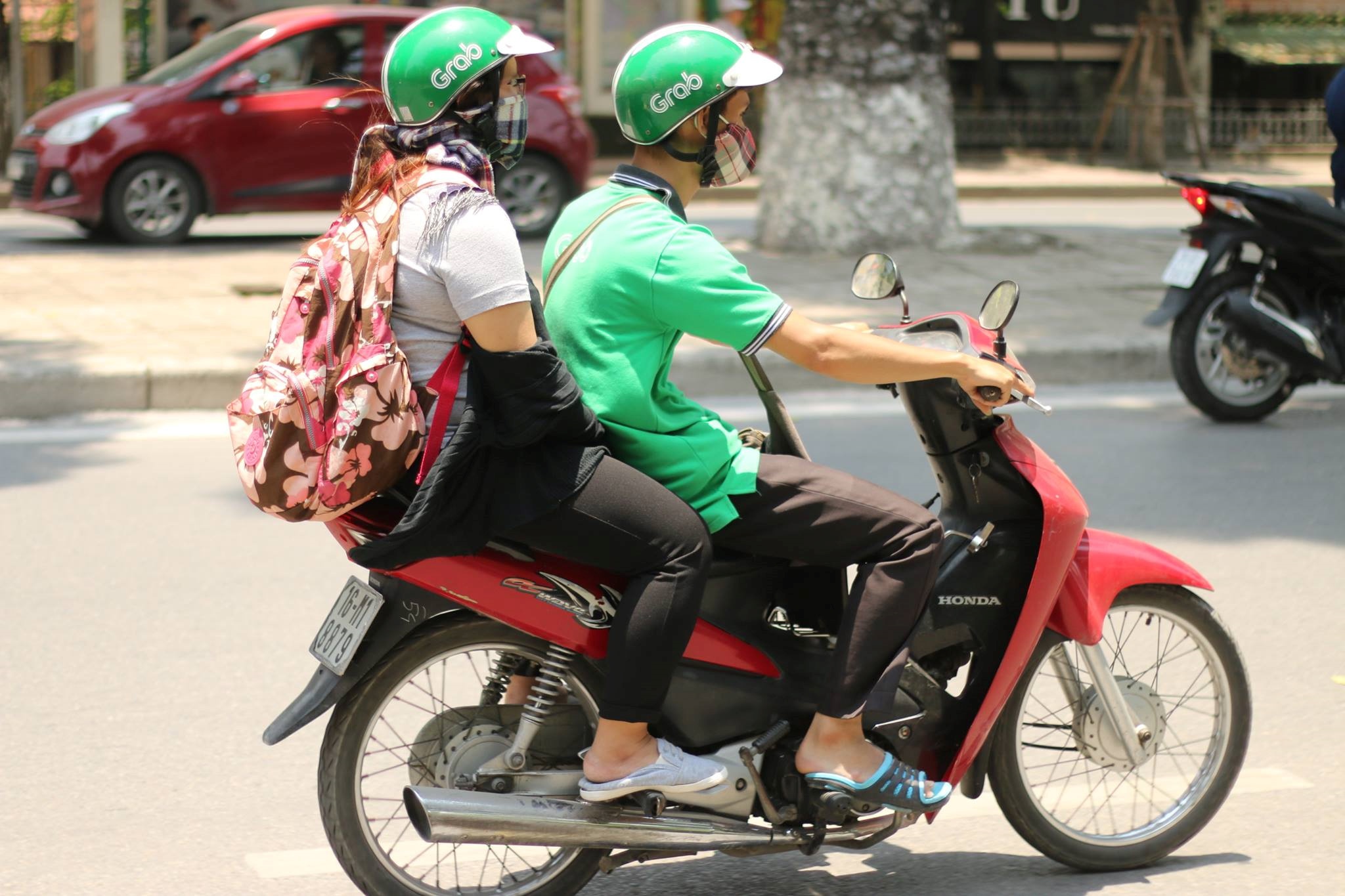 tay chay uber grab anh 2