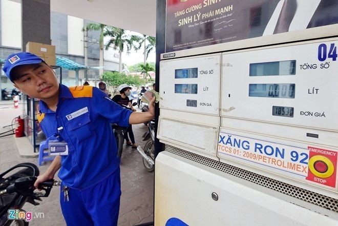 de xuat quay lai ban xang Ron92 anh 2