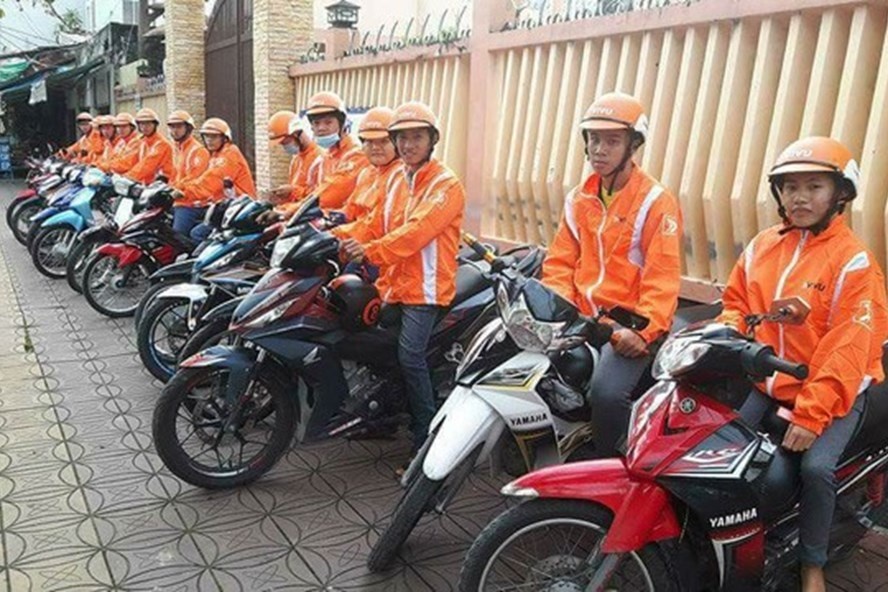 5.000 tai xe dau quan Phuong Trang khi Uber dung hoat dong? hinh anh