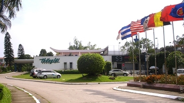 De xuat xay khach san 36 tang canh ho Tay hinh anh