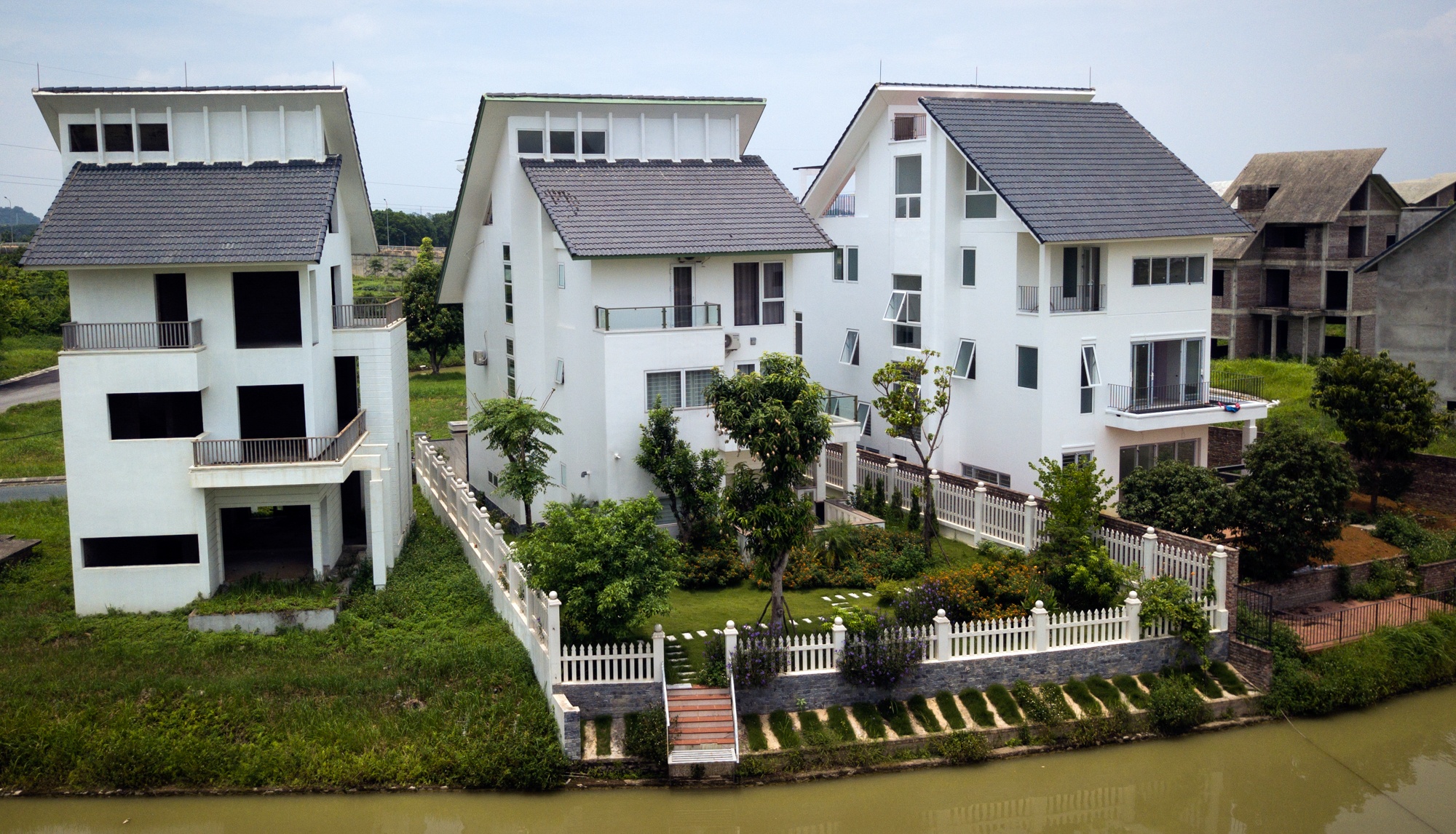 du an ngoi nha moi quoc oai anh 9