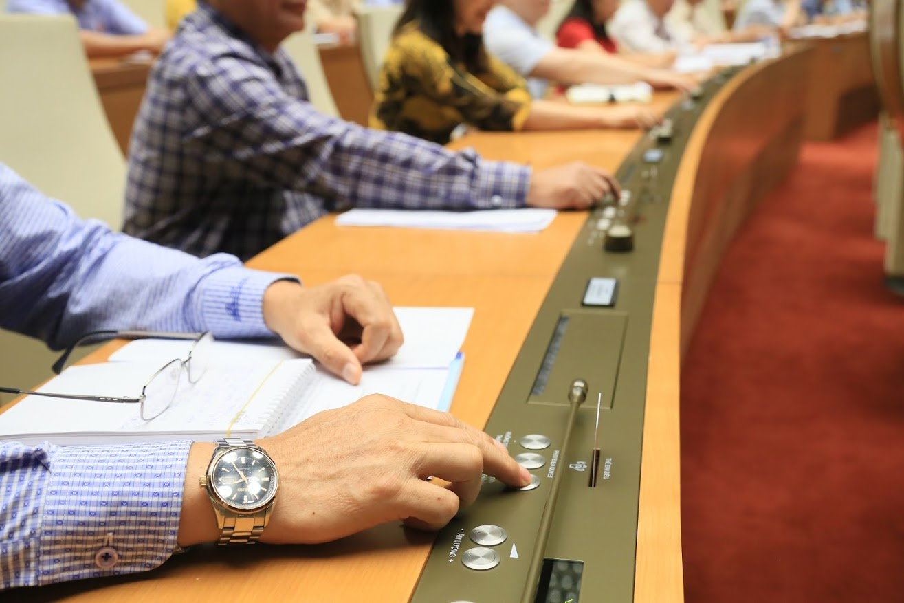 Quoc hoi thong qua luat sua doi 11 luat lien quan den quy hoach hinh anh