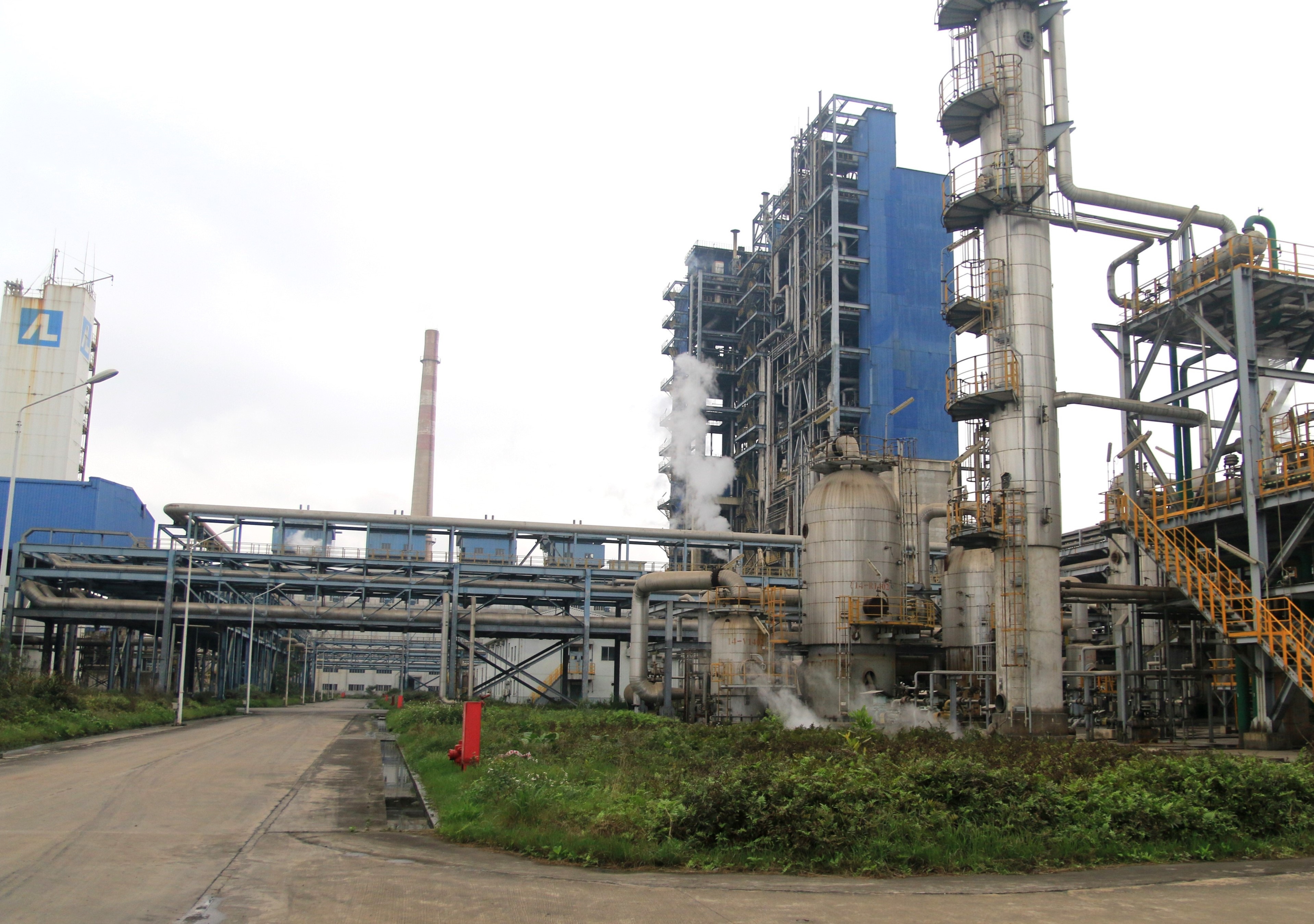 quoc hoi yeu cau thanh tra dat dai tu co phan hoa DNNN anh 1