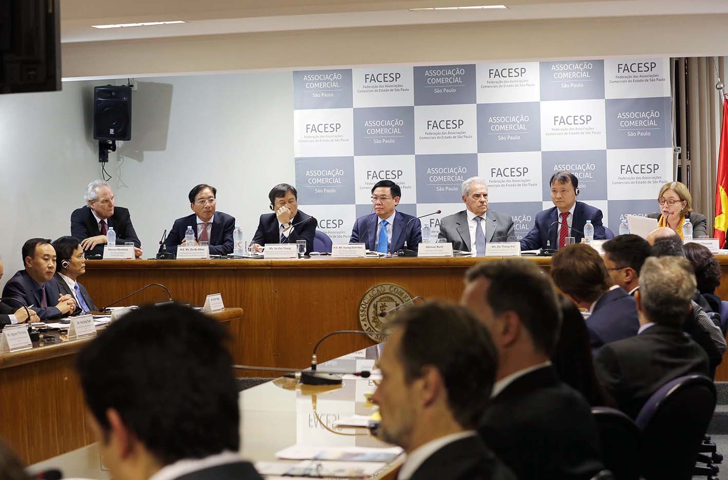 phó thủ tướng Vương Đình Huệ kêu gọi đầu tư tại Brazil ảnh 2 pho thu tuong Vuong Dinh Hue keu goi dau tu tai Brazil anh 2