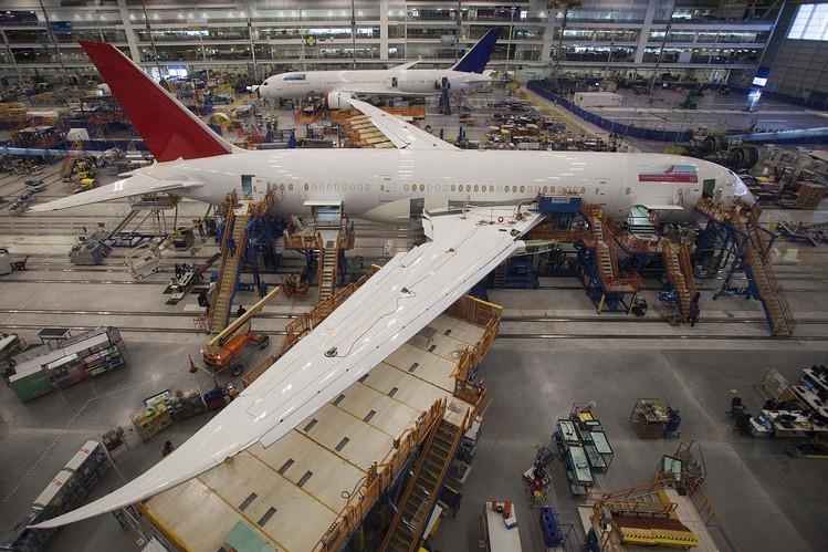 Boeing lai doi mat khung hoang ve chat luong san xuat 787 Dreamliner hinh anh