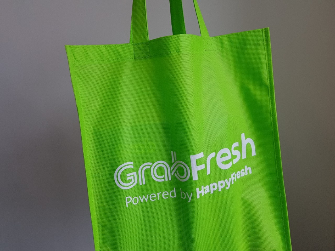 Grab sap ra mat ung dung giao nhan hang tap hoa o Viet Nam hinh anh