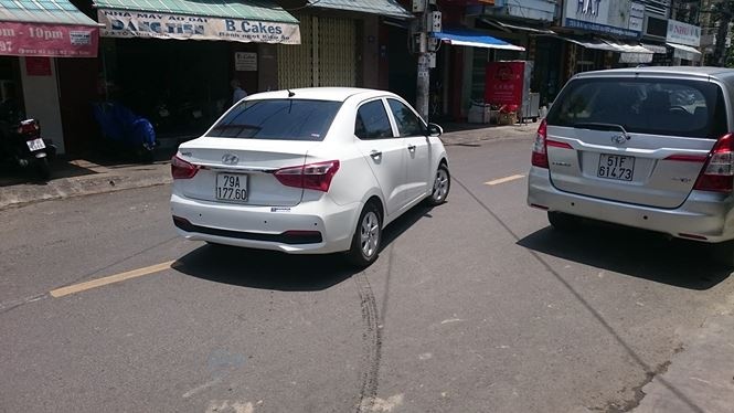 So Giao thong Khanh Hoa noi gi viec Grab to 'chen ep'? hinh anh