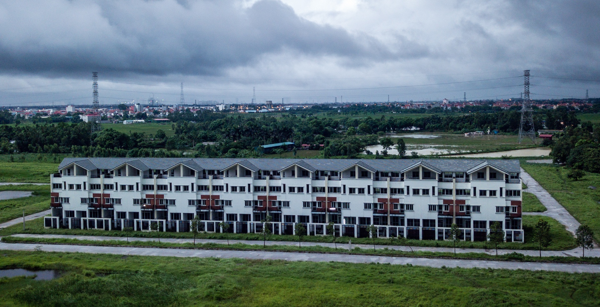 Ha Noi giam chan tai cho trong viec phat trien do thi ve tinh hinh anh