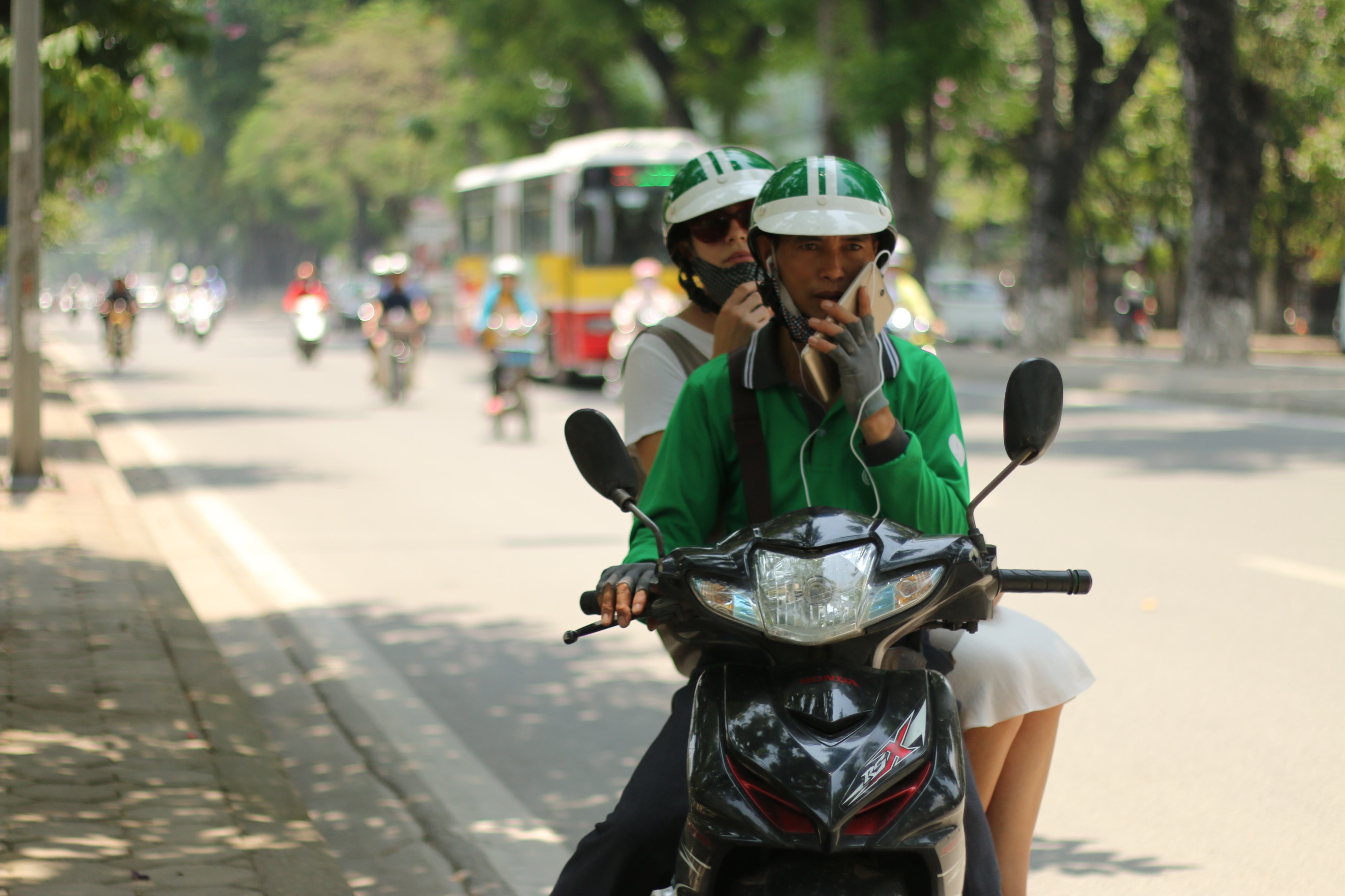 gioi taxi lai keu cuu vi bo gtvt danh gia sai grab anh 2