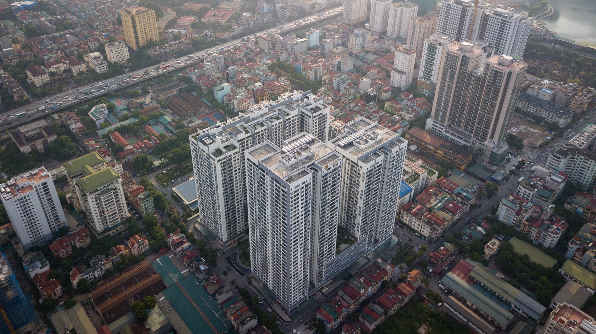 chung cu cao tang bop nghet duong nguyen tuan anh 8