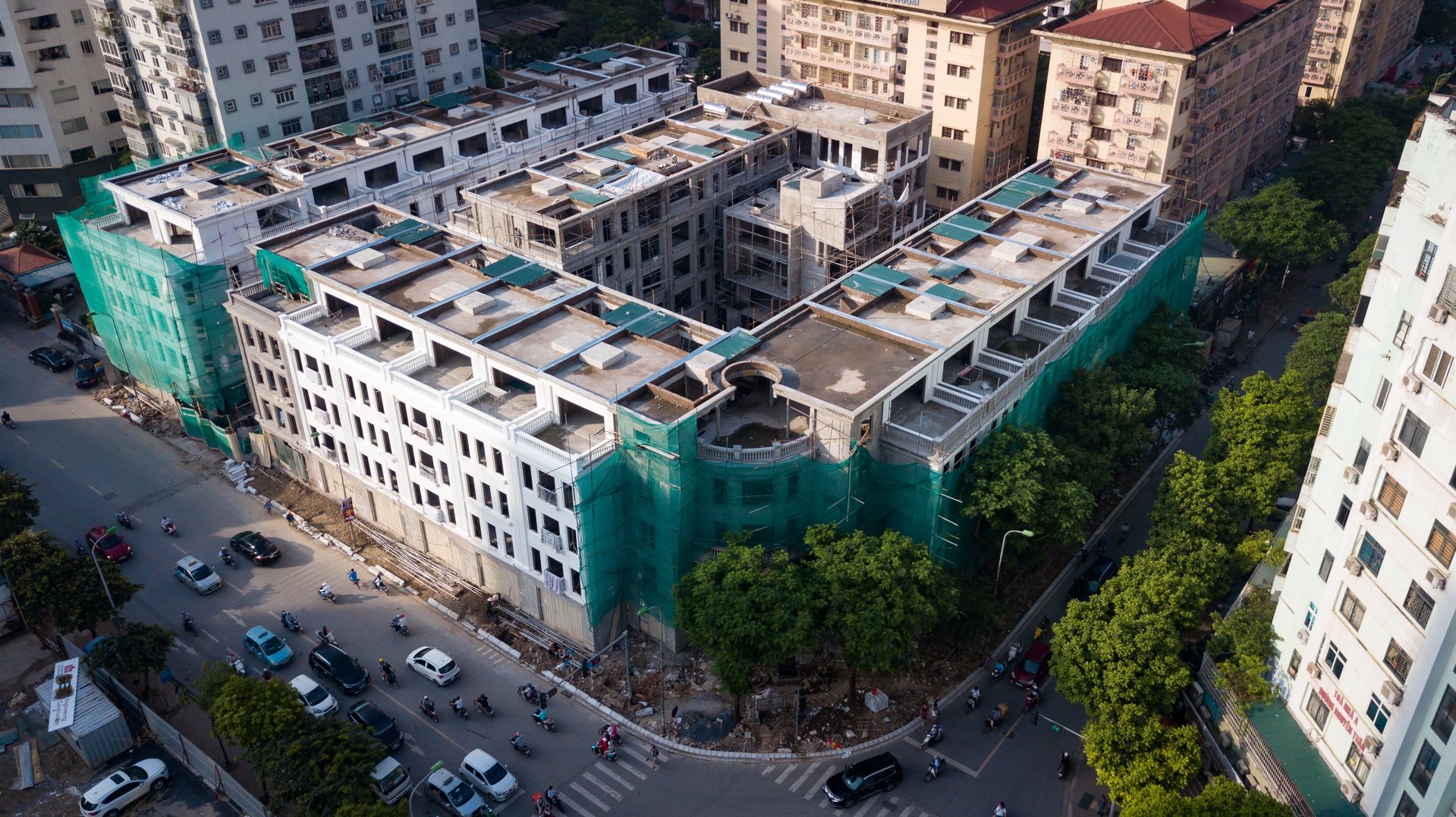 chung cu cao tang bop nghet duong nguyen tuan anh 16