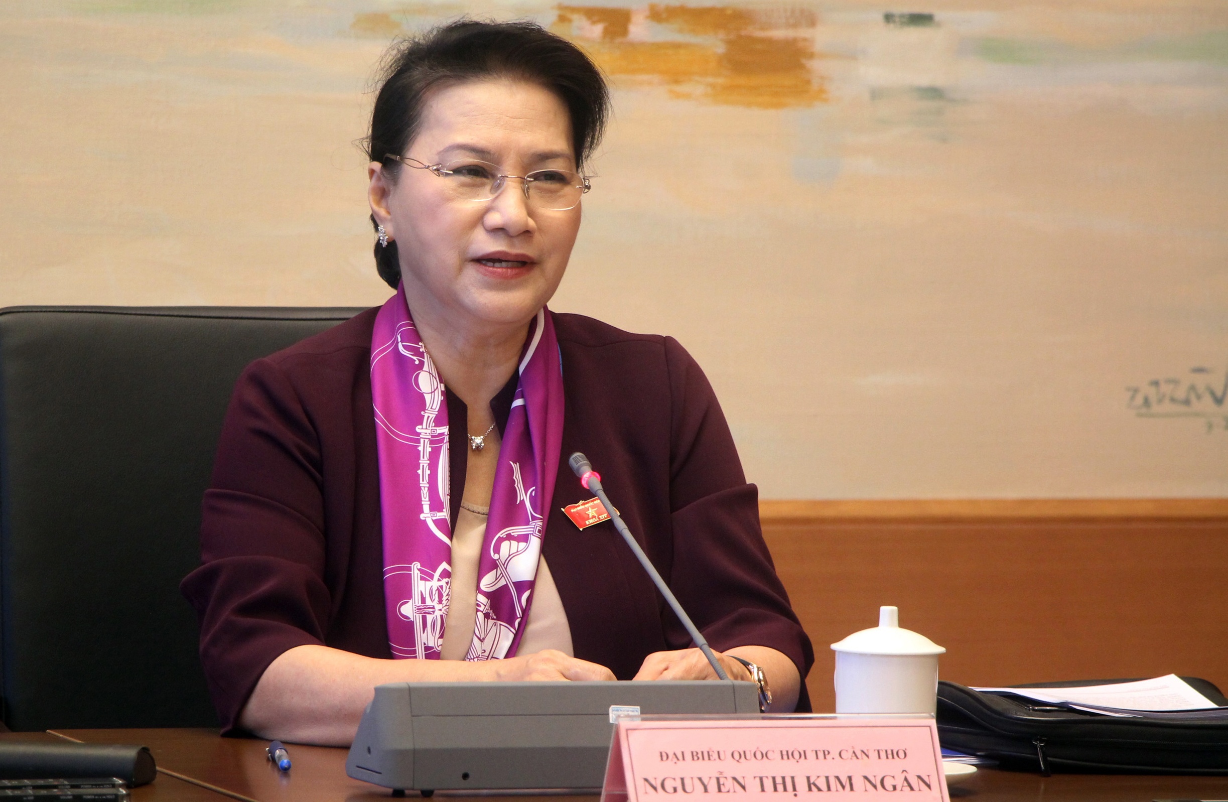 Chu tich Quoc hoi: ‘Nhieu dai gia giau len tu dat’ hinh anh