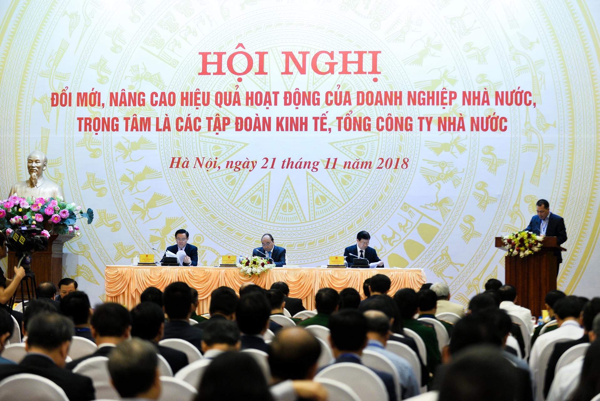 chinh phu tim cach phat trien khoi doanh nghiep quan ly gan 140 ty usd anh 1