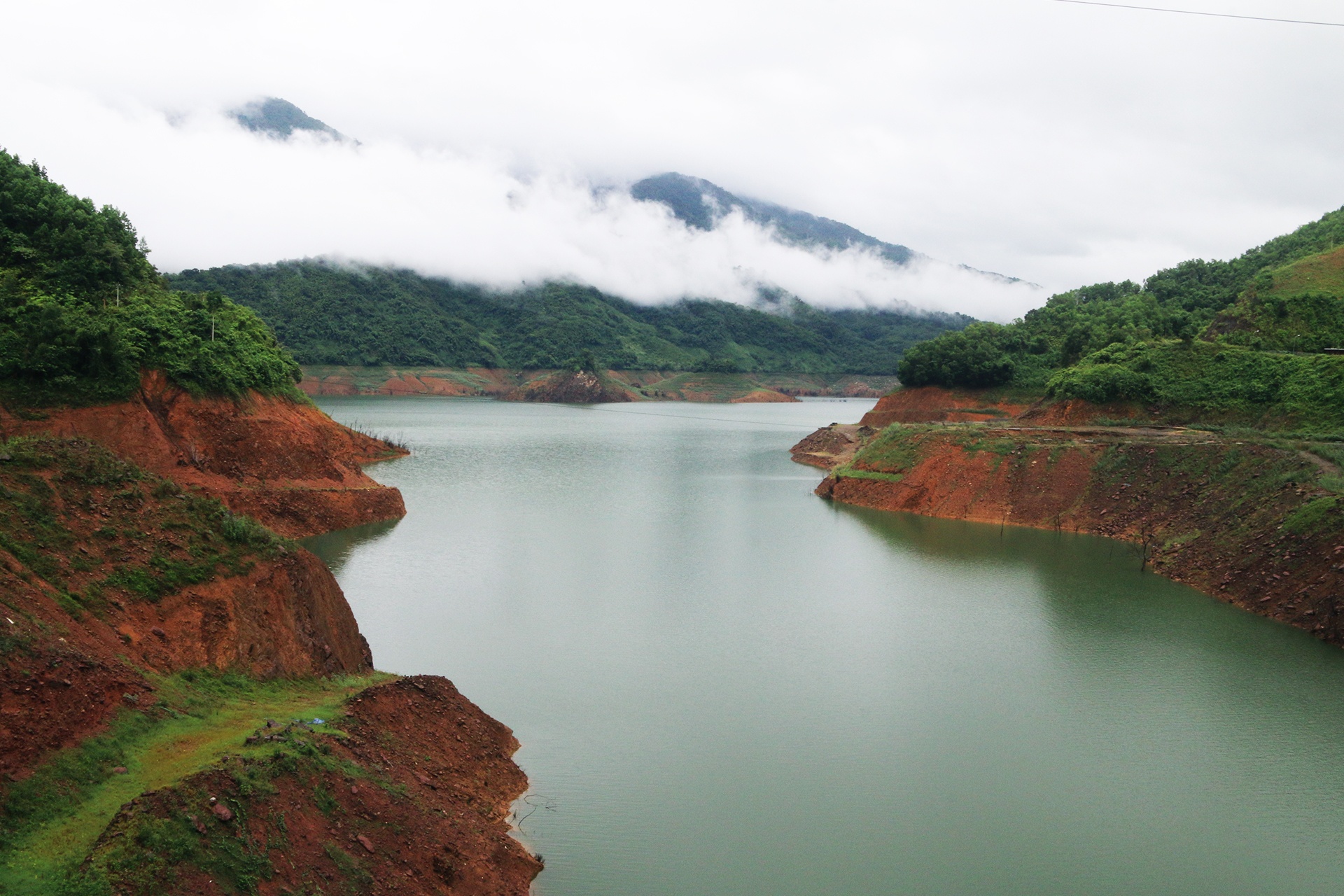 thuy dien mien trung gan muc nuoc chet anh 7