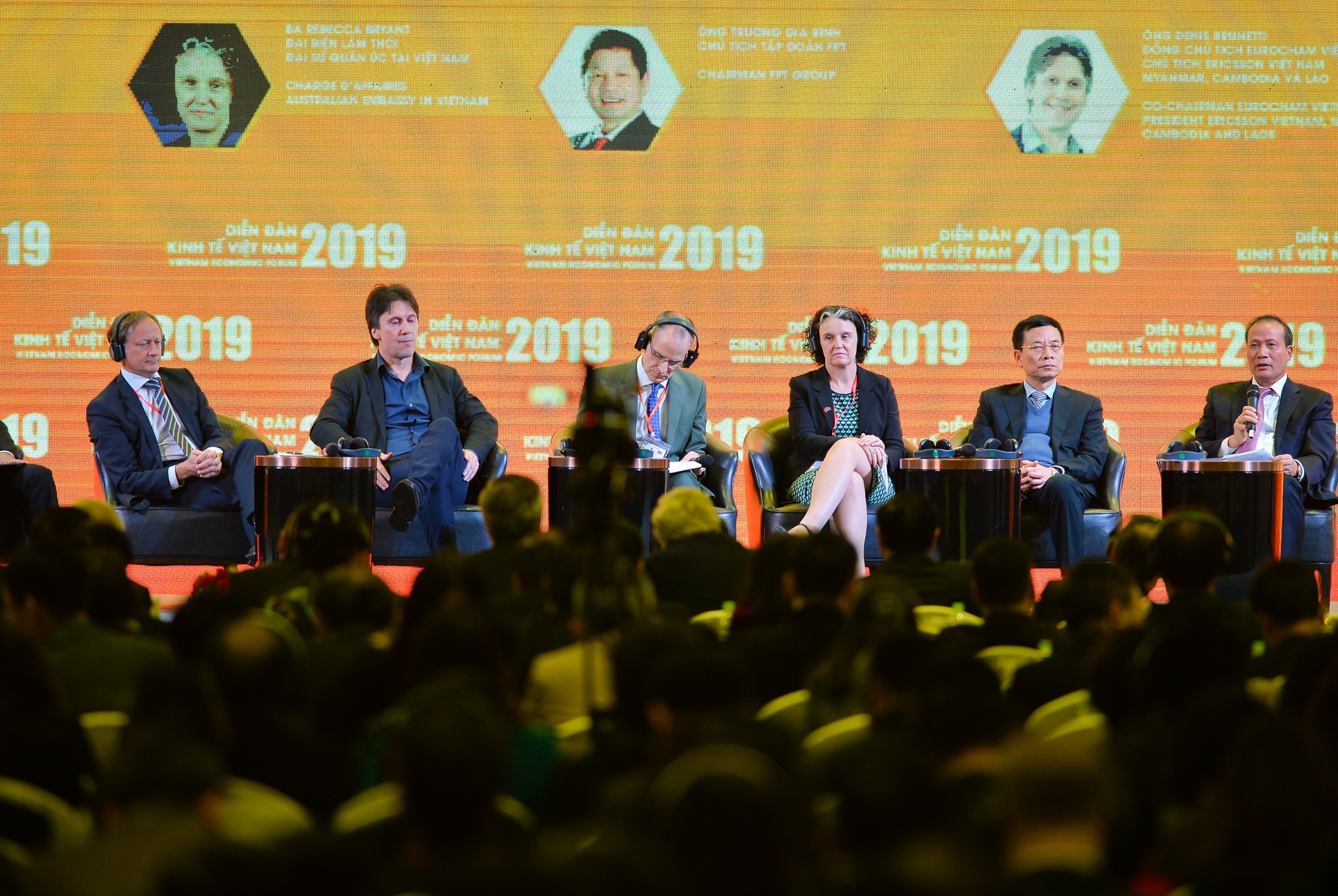 Chuyen doi sang nen kinh te so anh 2