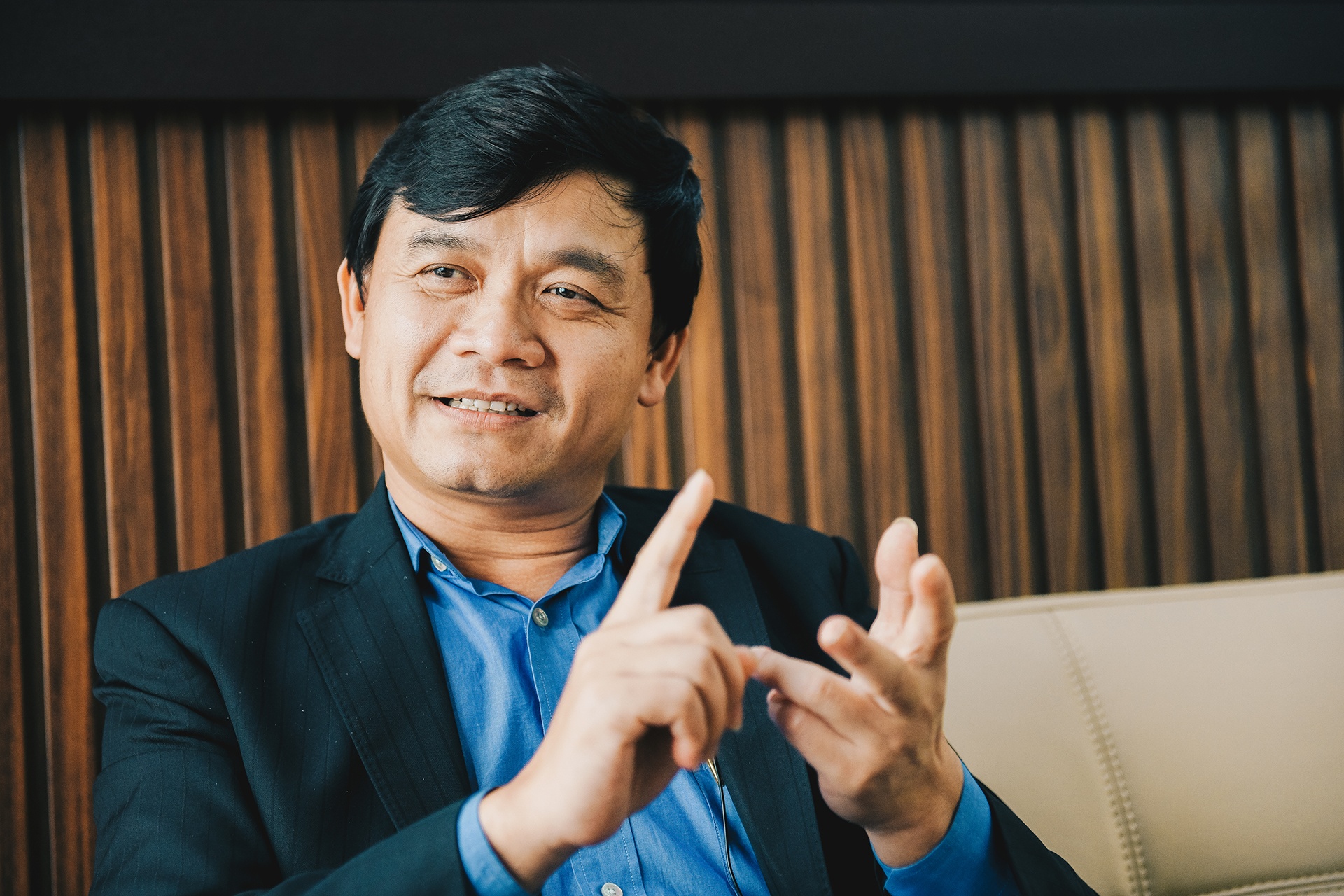 phong van shark Phu anh 9