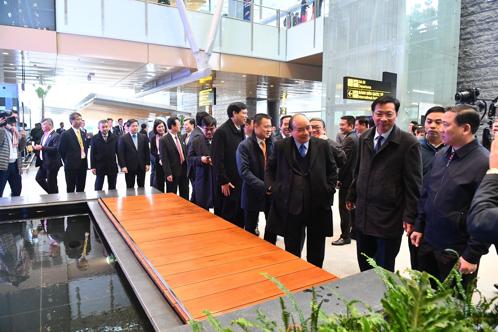 phong van ong dang minh truong anh 5