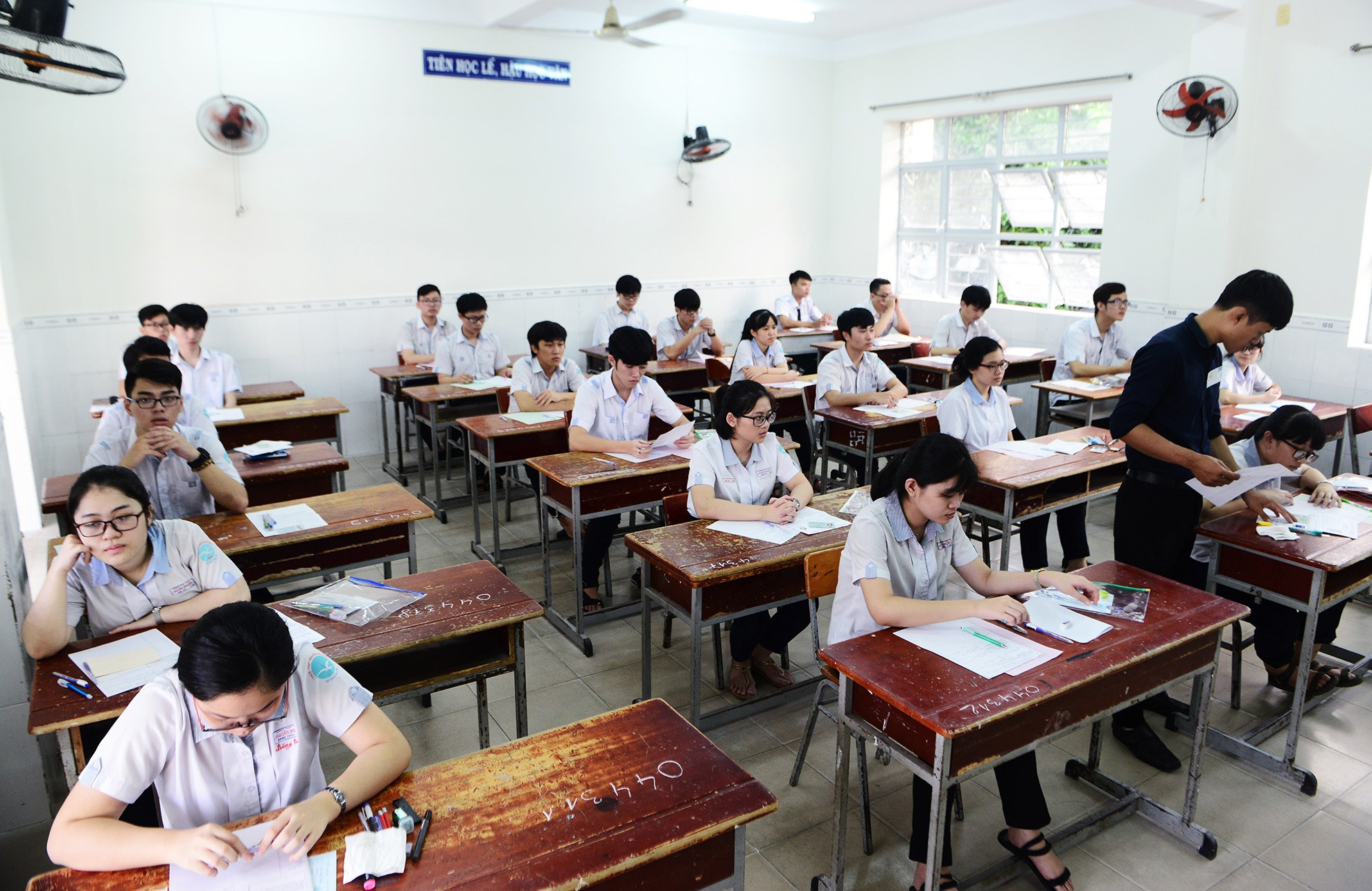 Bao cao Quoc hoi ket qua gan 1 trieu luot gop y cho Luat Giao duc hinh anh