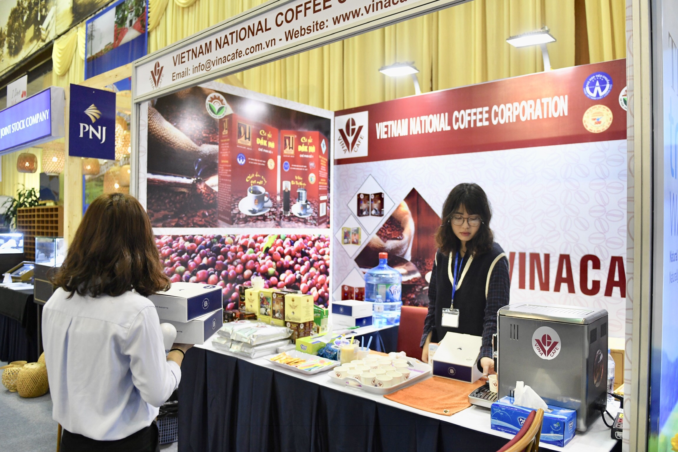 cuộc chiến đồ uống nhân sự kiện thượng đỉnh mỹ triều ảnh 2 cuoc chien do uong nhan su kien thuong dinh my trieu anh 2