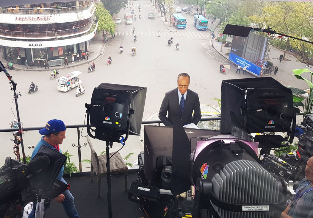 Cuoc chien thue truong quay tren cao phuc vu thuong dinh My - Trieu hinh anh