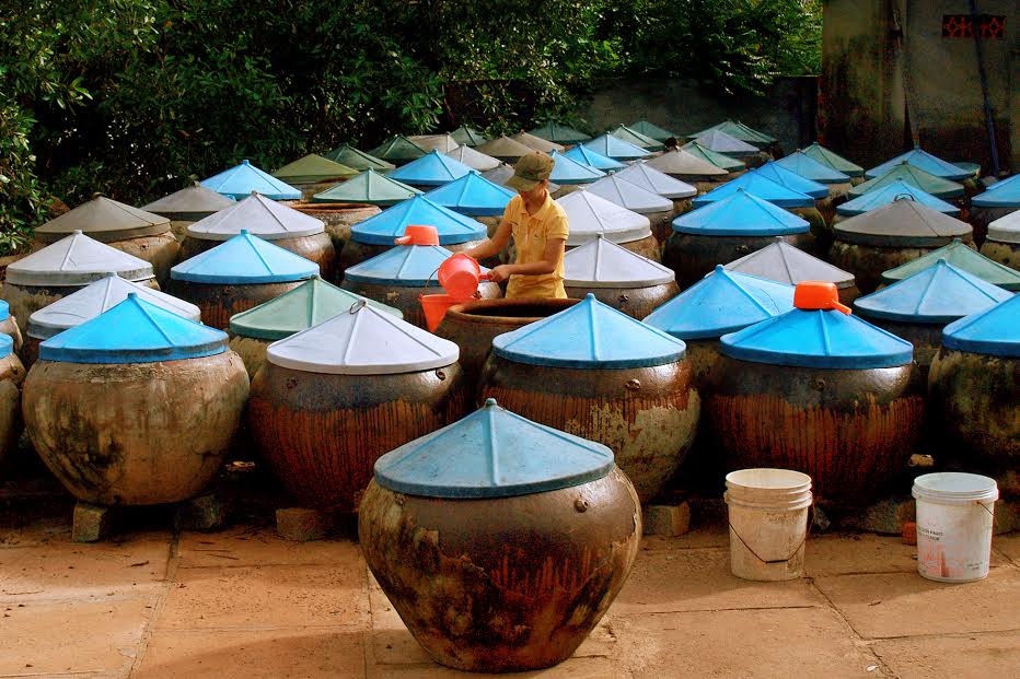 tranh cãi nước mắm ảnh 1 tranh cai nuoc mam anh 1