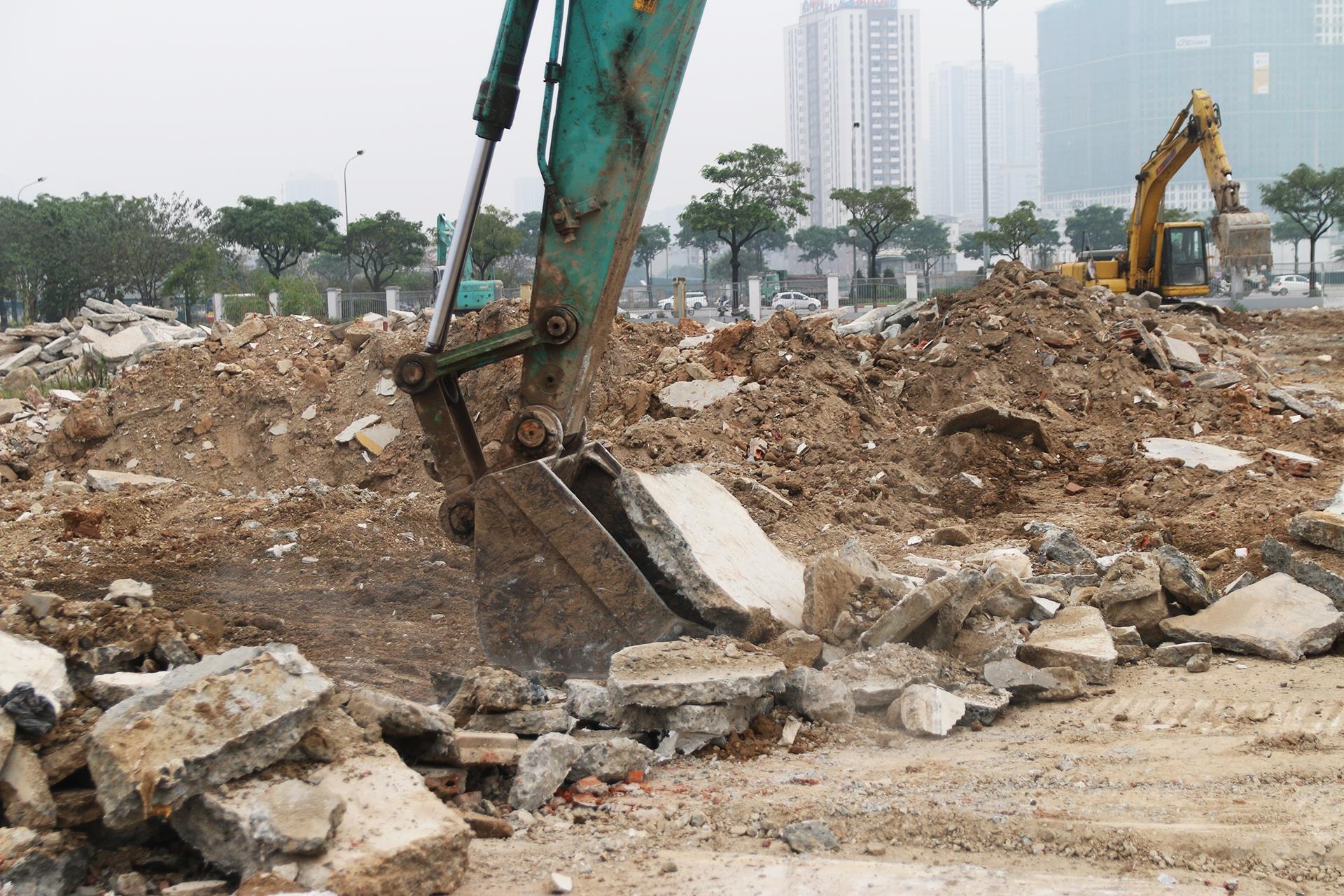 Duong dua F1 tai ha noi dang giai phong mat bang anh 4