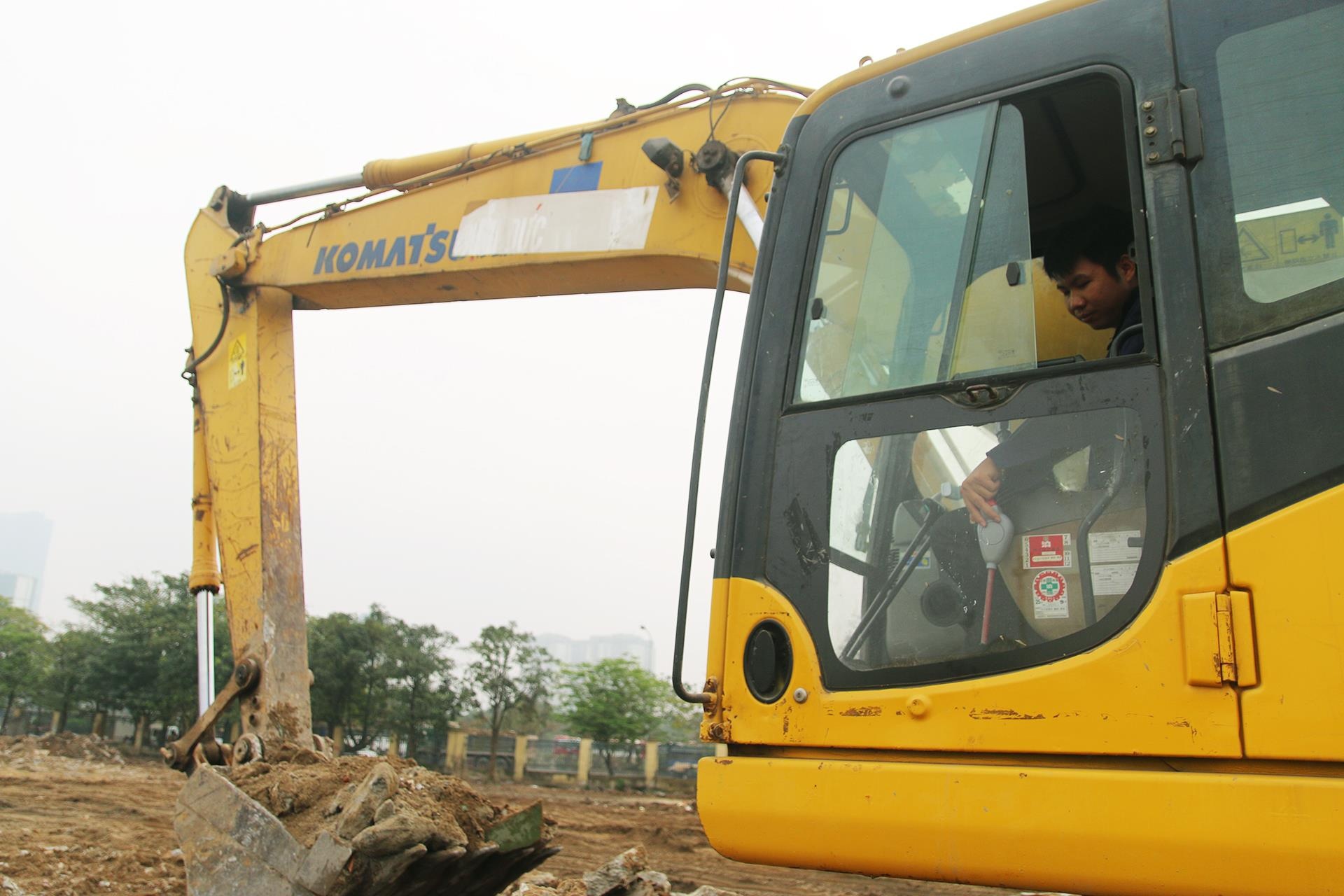 Duong dua F1 tai ha noi dang giai phong mat bang anh 12